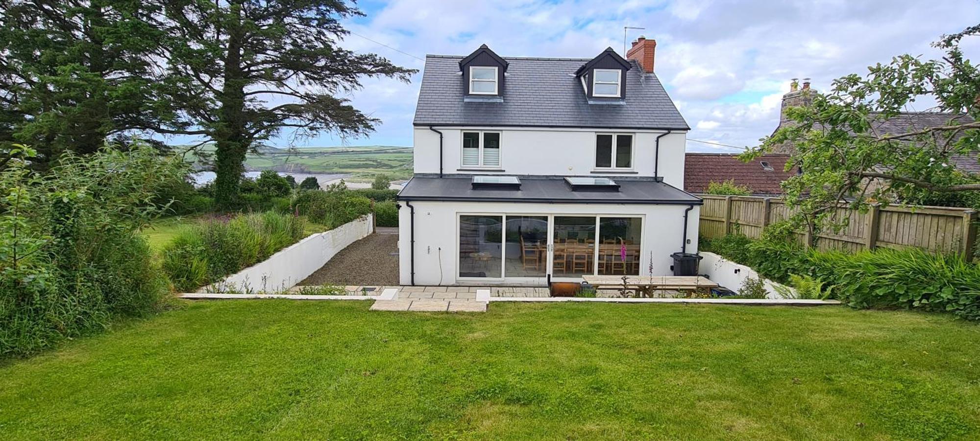 Cippinstone Villa Newport  Bagian luar foto